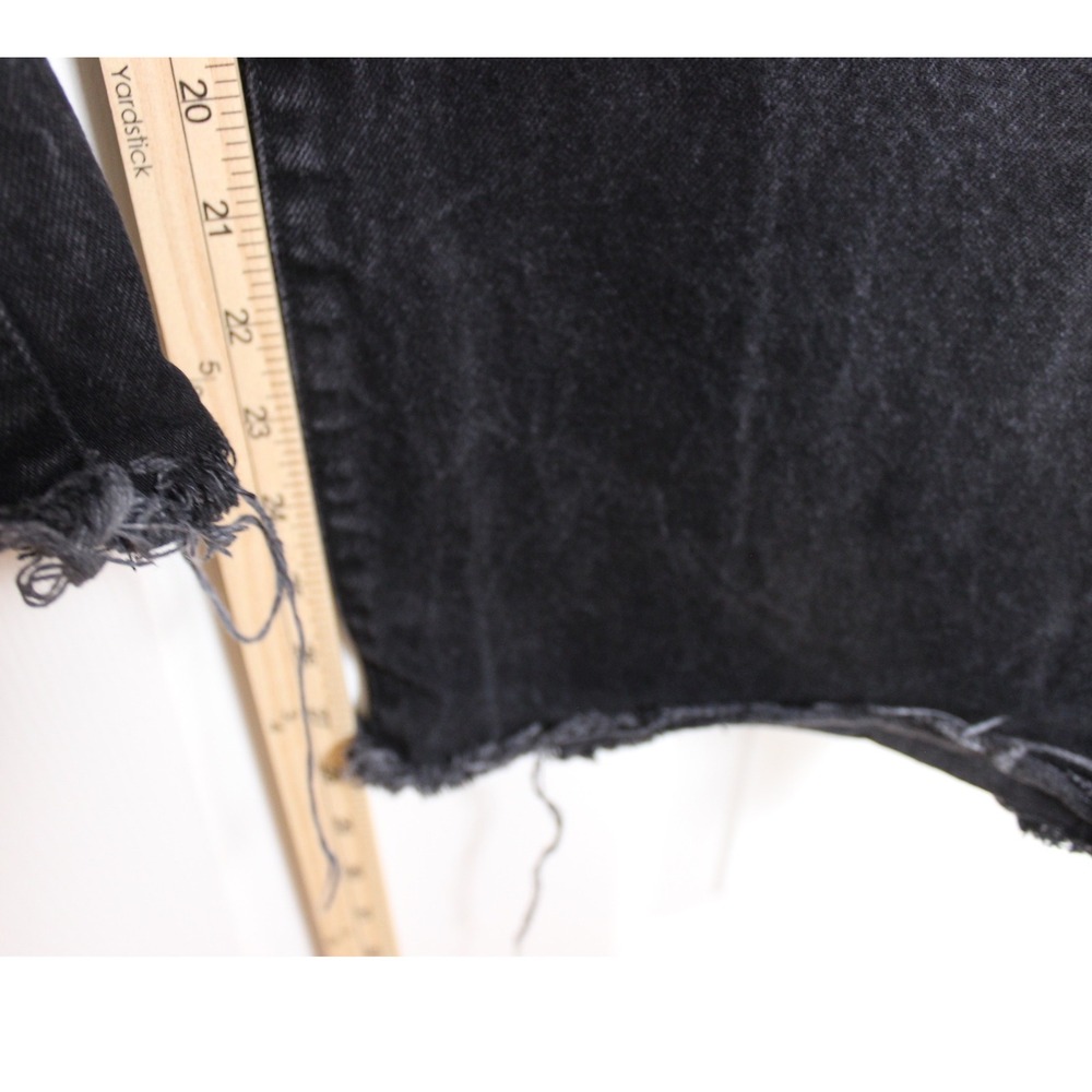 Nasty Gal Devon Boyfriend Jeans Black Distressed Frayed Hem Cropped US 10 - Picture 3 of 9
